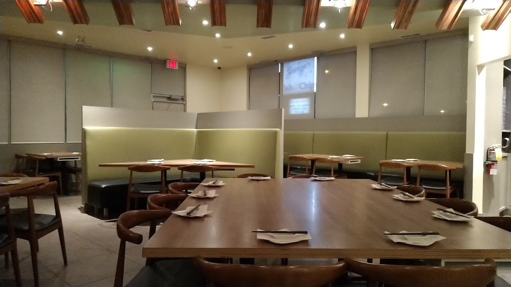 Maki Zushi | 15 Ringwood Dr, Whitchurch-Stouffville, ON L4A 8C1, Canada | Phone: (905) 591-2646