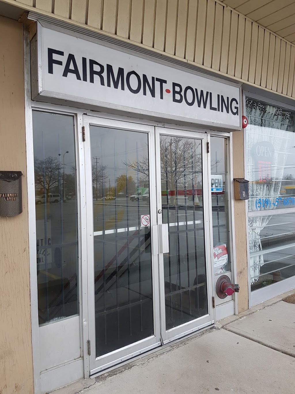 Fairmont Lanes Inc 972 Hamilton Rd, London, ON N5W 1V6, Canada