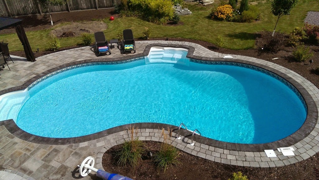 Piscines Campbell Pools - Ottawa - 1344 Youville Dr, Orléans, ON K1C ...