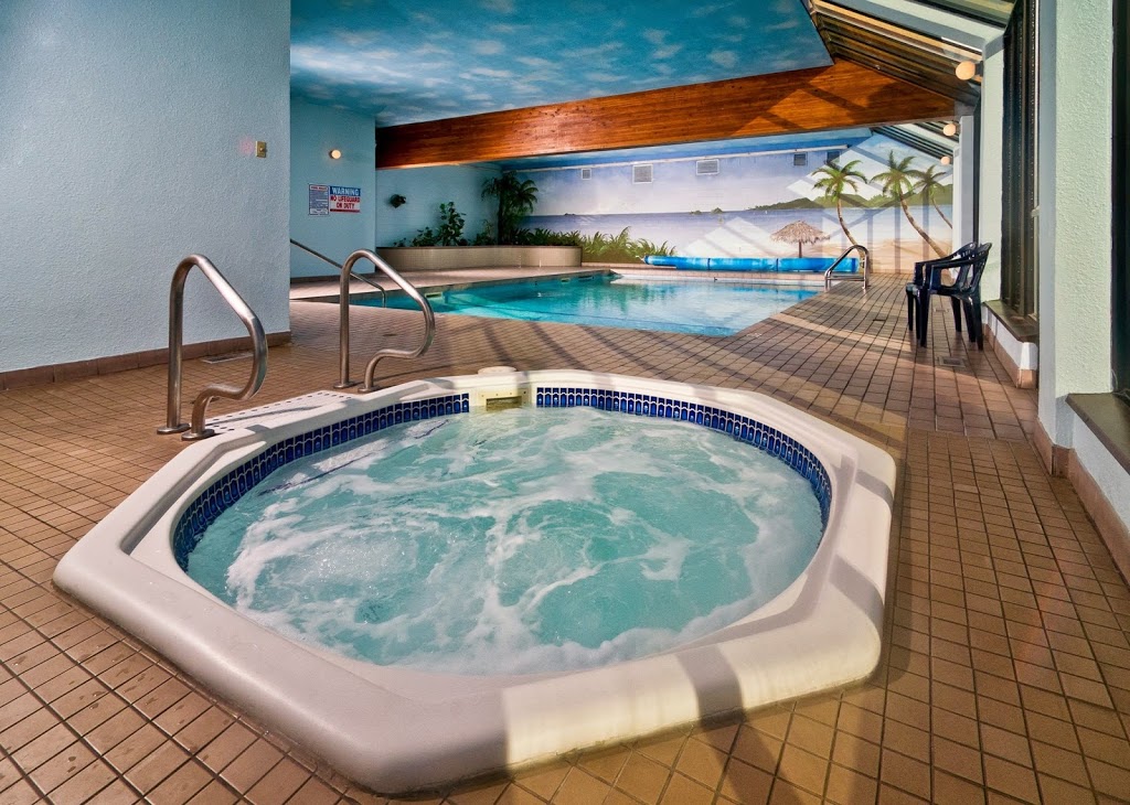 Siesta Suites Kelowna | 3152 Lakeshore Rd, Kelowna, BC V1W 3T1, Canada | Phone: (250) 763-5013