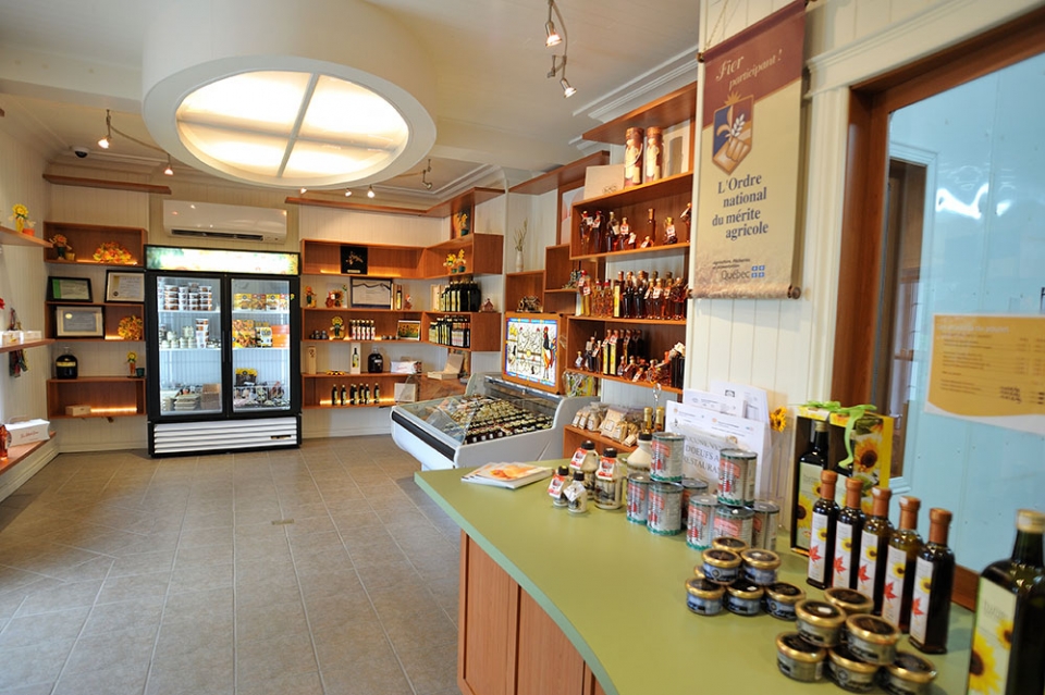 Ferme St-Ours | 2382 Chem. des Patriotes, Saint-Ours, QC J0G 1P0, Canada | Phone: (450) 785-2148