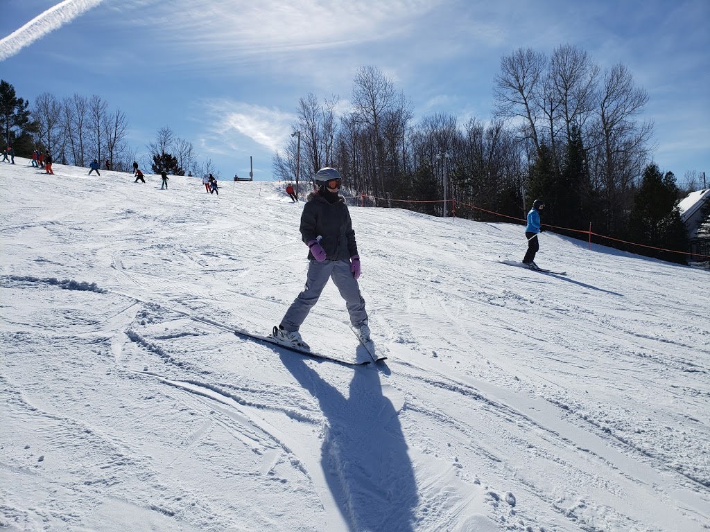 Mont Gabriel | 1450-1478 Chemin du Versant S, Sainte-Adèle, QC J8B 2K4, Canada