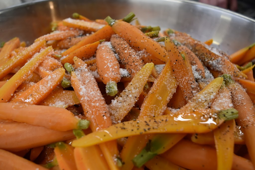 D&N Kitchen | 6 St N, Lethbridge, AB T1H 1Y2, Canada | Phone: (780) 729-4296