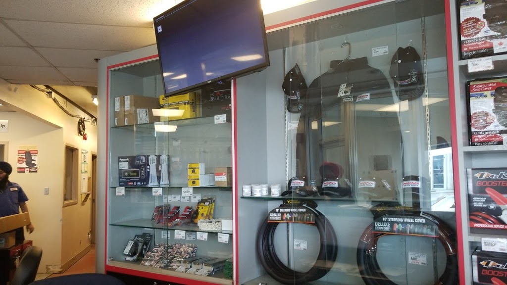 Premier Truck Group of Mississauga | 7035 Pacific Cir, Mississauga, ON L5T 2A8, Canada | Phone: (905) 564-8270