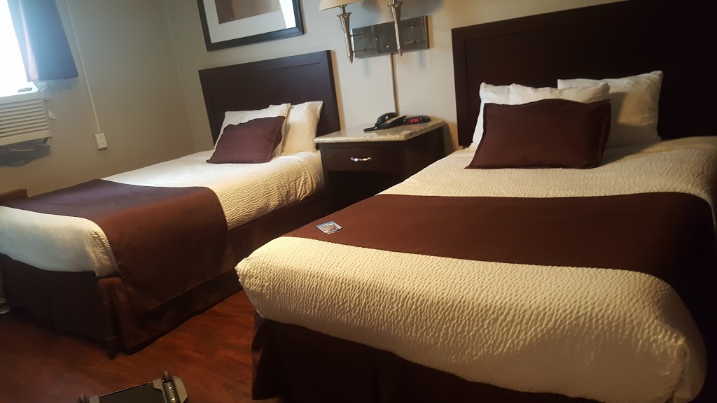 Days Inn by Wyndham Vancouver Metro | 2075 Kingsway, Vancouver, BC V5N 2T2, Canada | Phone: (604) 876-5531