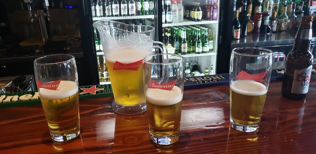 Albertos Sports Bar And Grill | 2560 Finch Ave W, North York, ON M9M 2G3, Canada | Phone: (416) 746-9252