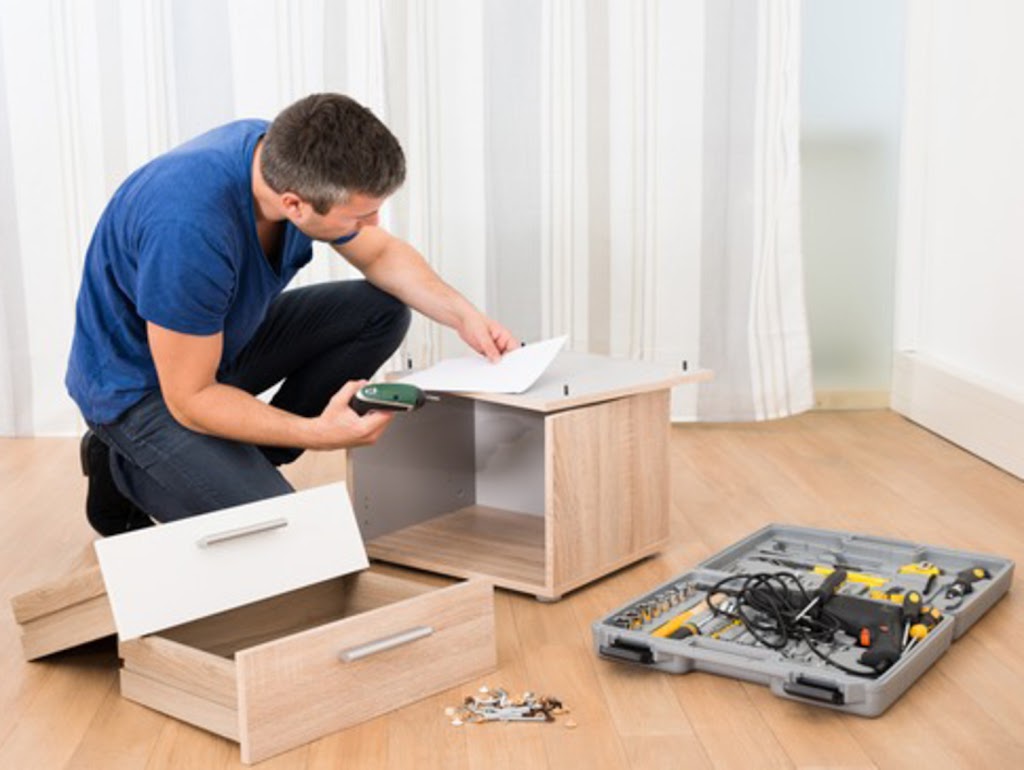 KW Furniture Assemblers | 42 Gravel Ridge Trail, Kitchener, ON N2E 0B3, Canada | Phone: (226) 978-0096