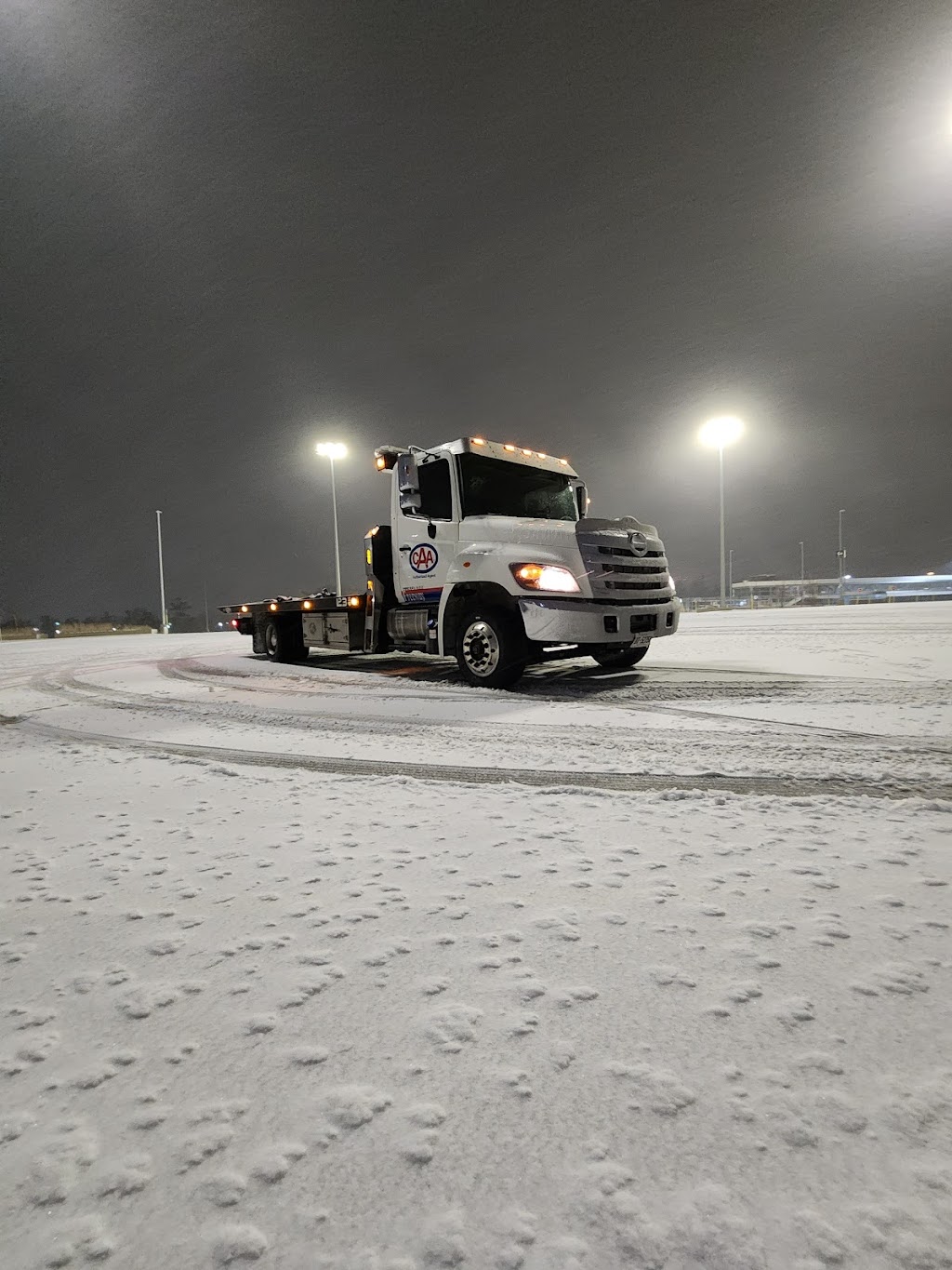 Memon Towing Service - Tow Truck Services | 24 Bottrell St, Bowmanville, ON L1C 4Z8, Canada | Phone: (647) 770-3677