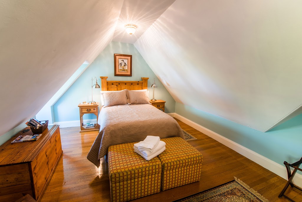 Château la Motte Guest House | 210 Vansittart Ave, Woodstock, ON N4S 6E9, Canada | Phone: (647) 783-4440