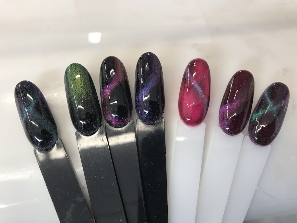 Ongles Hi-Tech | 6755 Bd Monk, Montréal, QC H4E 3J2, Canada | Phone: (514) 768-8668