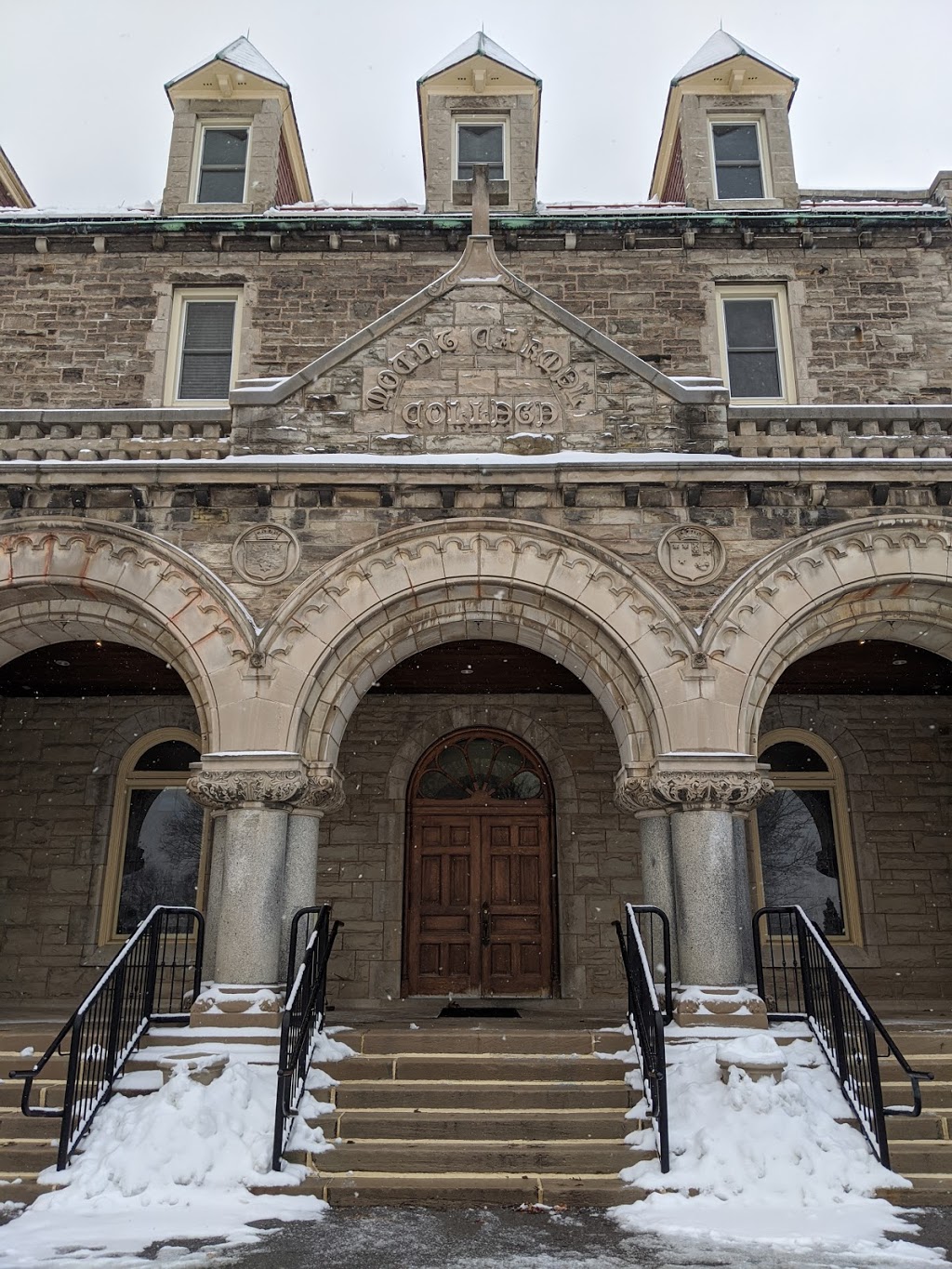 Monastery Cellars | 7020 Stanley Ave, Niagara Falls, ON L2G, Canada | Phone: (905) 933-5972