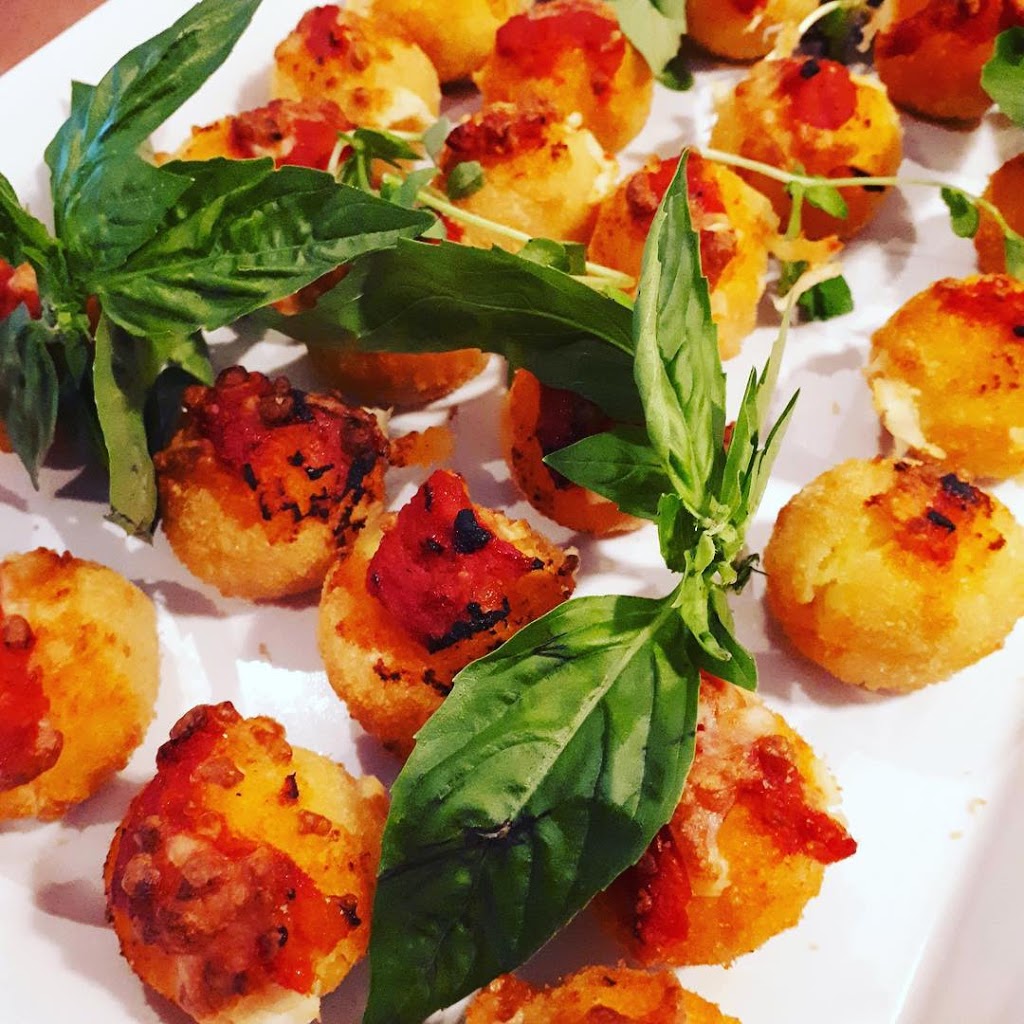 Culinary Designs Catering | Ontario 26, 68 Arthur St W, Thornbury, ON N0H 2P0, Canada | Phone: (519) 599-7900