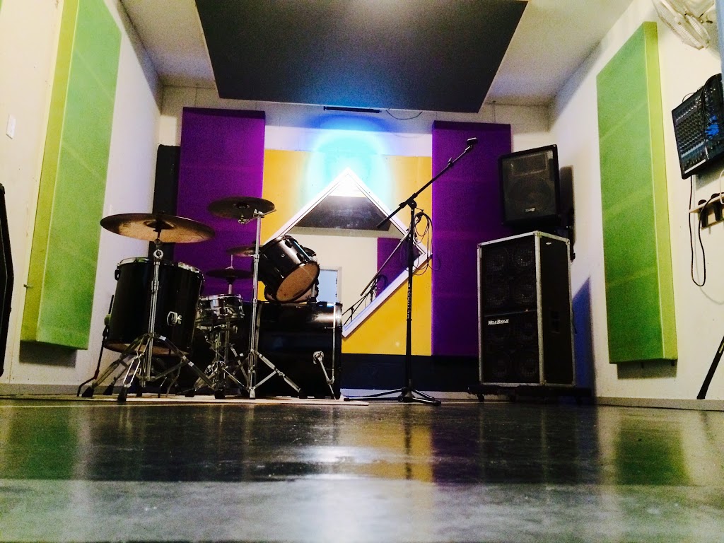 Charts Music | 6930 Macpherson Ave, Burnaby, BC V5J 1L7, Canada | Phone: (604) 436-9397