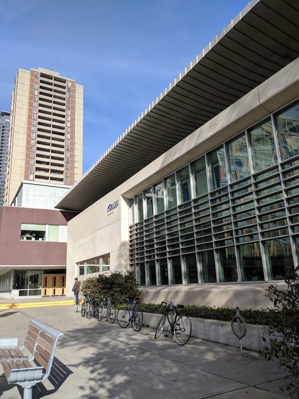 Toronto Public Library - St James Town Branch | 495 Sherbourne St, Toronto, ON M4X 1K7, Canada | Phone: (416) 393-7744
