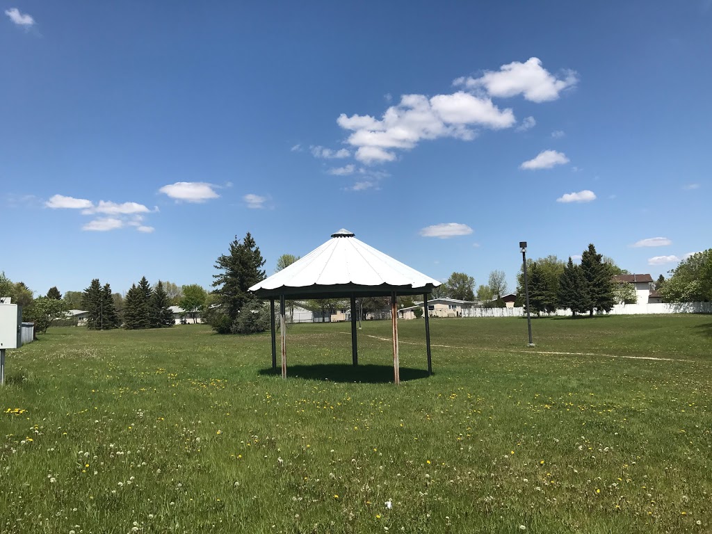 Hiddleston Tot Lot | The Maples, Winnipeg, MB R2P, Canada