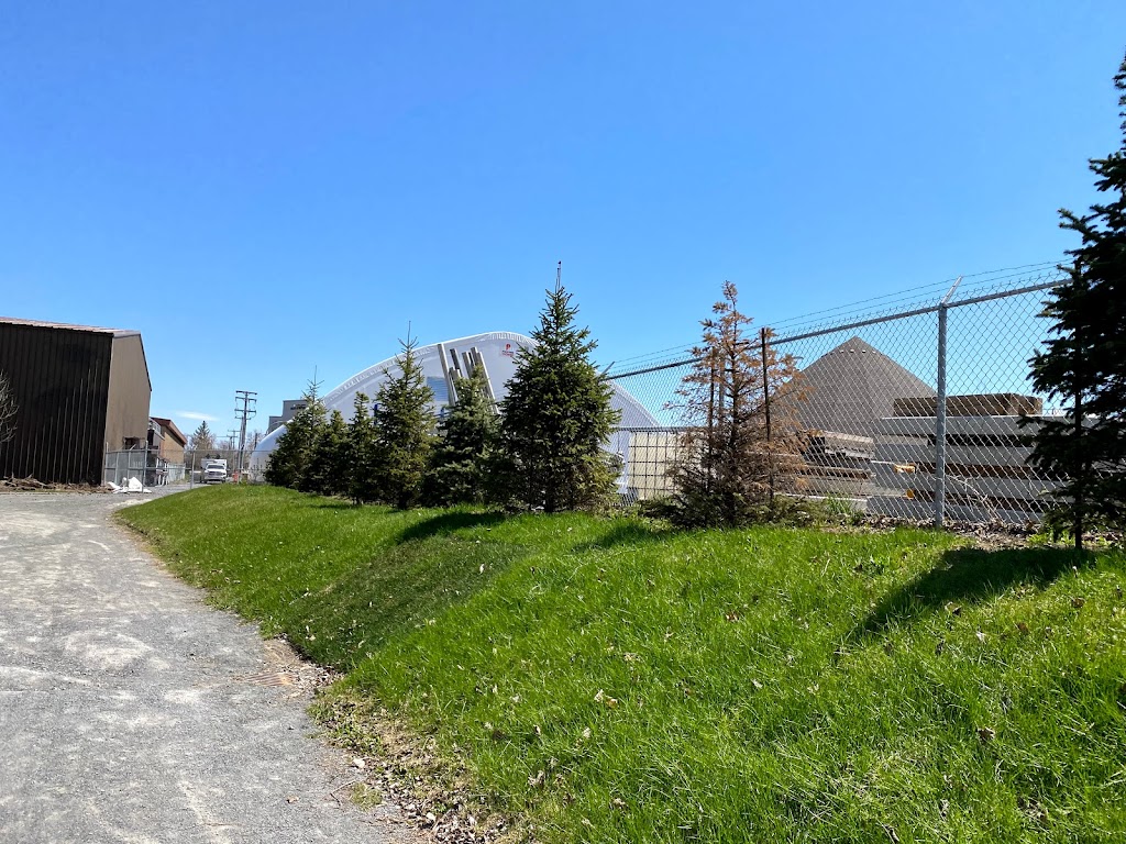 Côte Saint Luc Public Works • Travaux Publics | 7001 Chem. Mackle, Côte Saint-Luc, QC H4W 1A5, Canada | Phone: (514) 485-6868