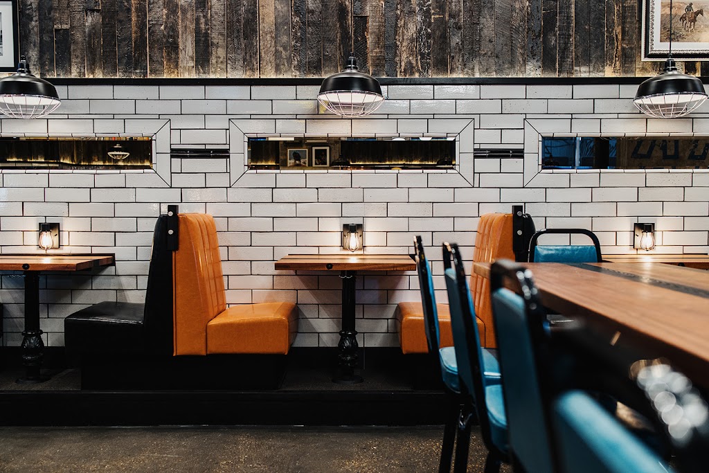 Browns Crafthouse 124th St. | 10141 124 St, Edmonton, AB T5N 1P5, Canada | Phone: (780) 761-1240