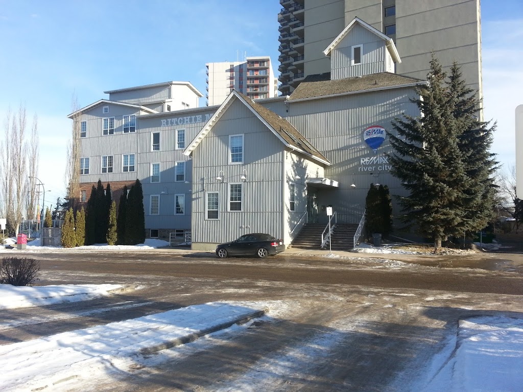 BAO Massage | 10171 Saskatchewan Dr NW #214, Edmonton, AB T6E 4R5, Canada | Phone: (780) 909-5587
