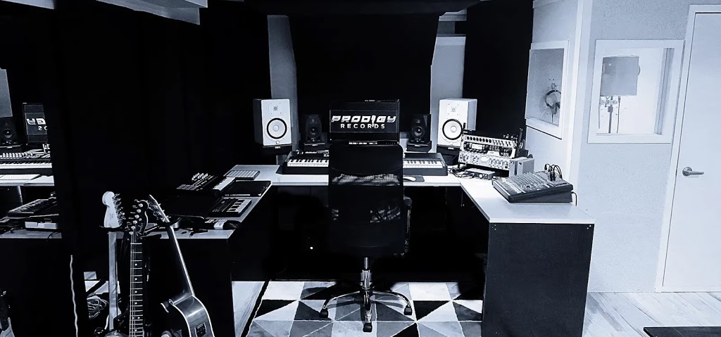 Prodigy Music Studios | 3300 Exeter Rd, Victoria, BC V8R 6H6, Canada | Phone: (250) 590-0131
