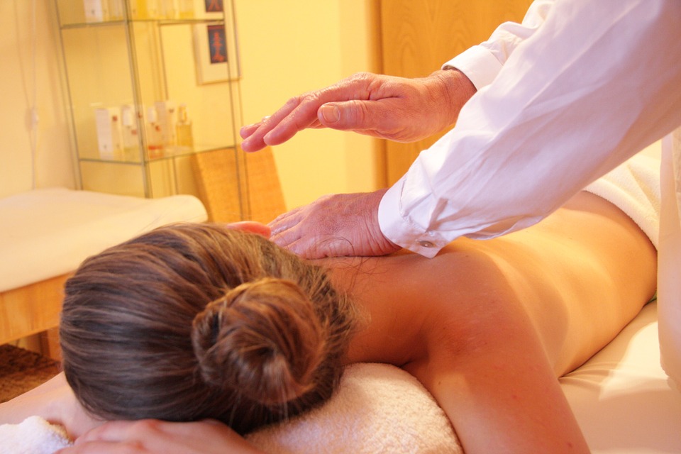 Esposito Massage | 2227 St Johns St, Port Moody, BC V3H 2A6, Canada | Phone: (604) 936-4132