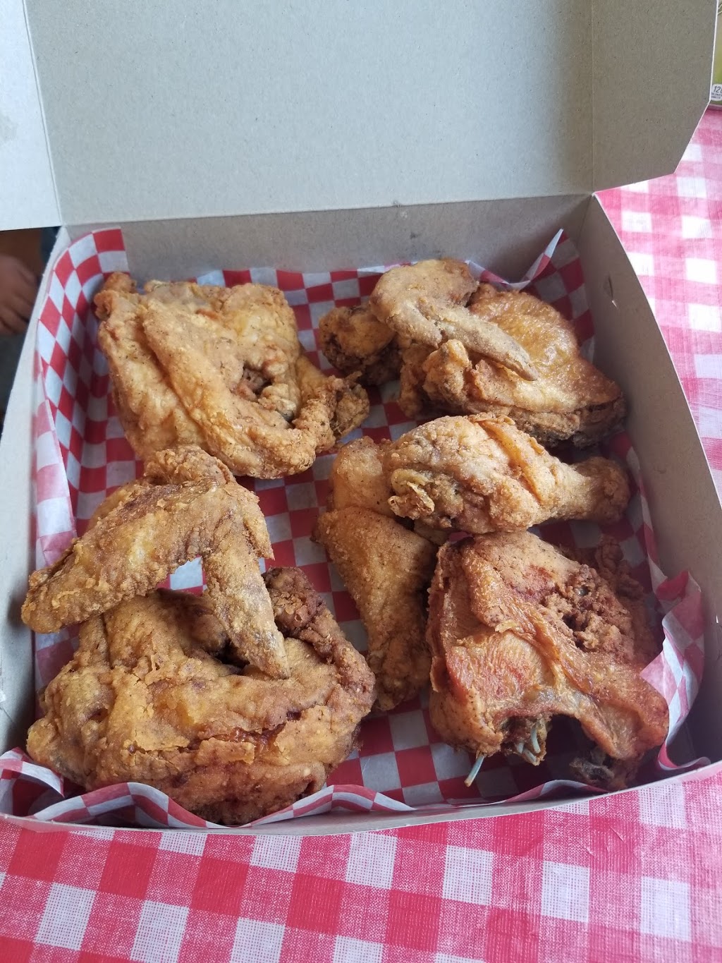 Southern Crispy Chicken | 514 Main St N, Mount Forest, ON N0G 2L1, Canada | Phone: (519) 509-6000