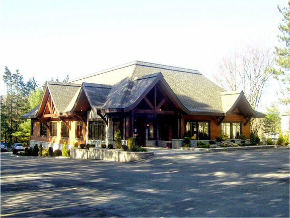 Mont Tremblant Dental Health Center | 545 Rue de Saint Jovite, Mont-Tremblant, QC J8E 1A1, Canada | Phone: (819) 425-2763