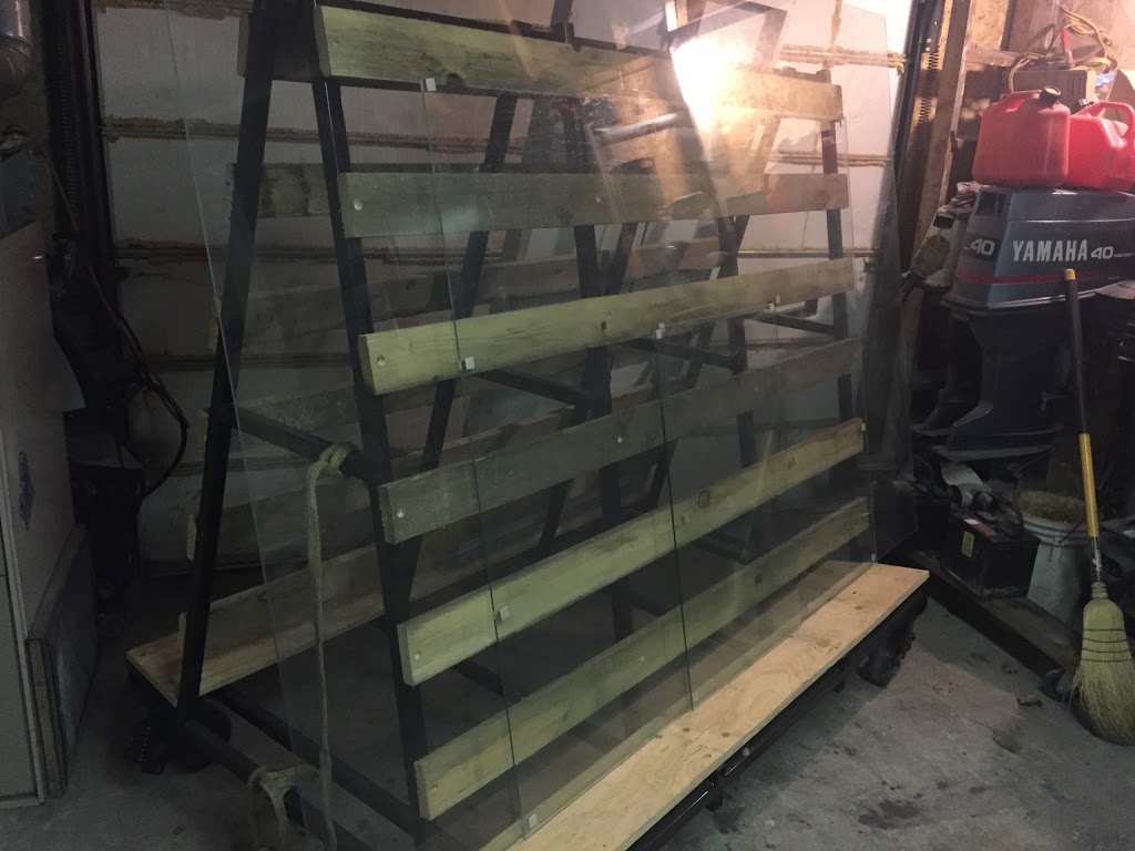 Hectors Glass and Mirror | 1085 Ruttans Rd W, Gravenhurst, ON P1P 1R3, Canada | Phone: (705) 205-6967
