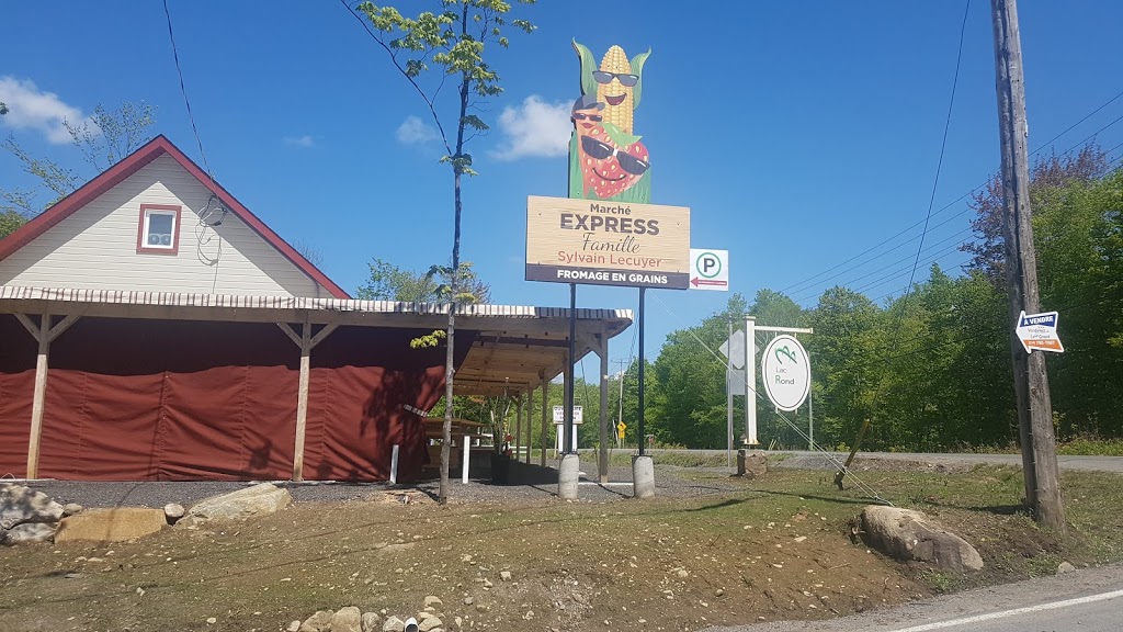 Express Fruits et légumes Sylvain | Montée Casino, Saint-Calixte, QC J0K 1Z0, Canada | Phone: (514) 239-4945
