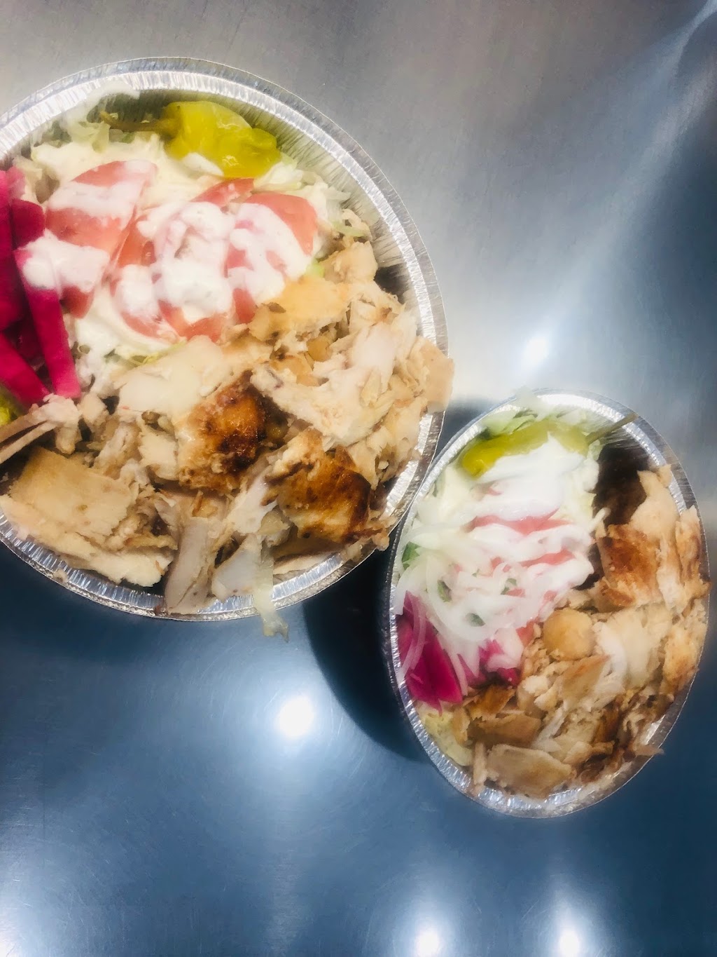Amir Restaurant | 1580 Bd du Curé-Labelle, Laval, QC H7V 2W2, Canada | Phone: (450) 681-6100