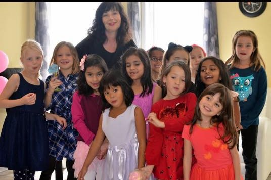 Spa Birthday Parties for KIDS | 209 Bristol Rd, Newmarket, ON L3Y 7X7, Canada | Phone: (416) 402-8589