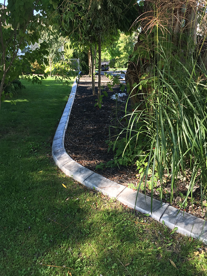 Devries Curbing | 135924 13 Line RR 4, Thamesford, ON N0M 2M0, Canada | Phone: (519) 495-3592
