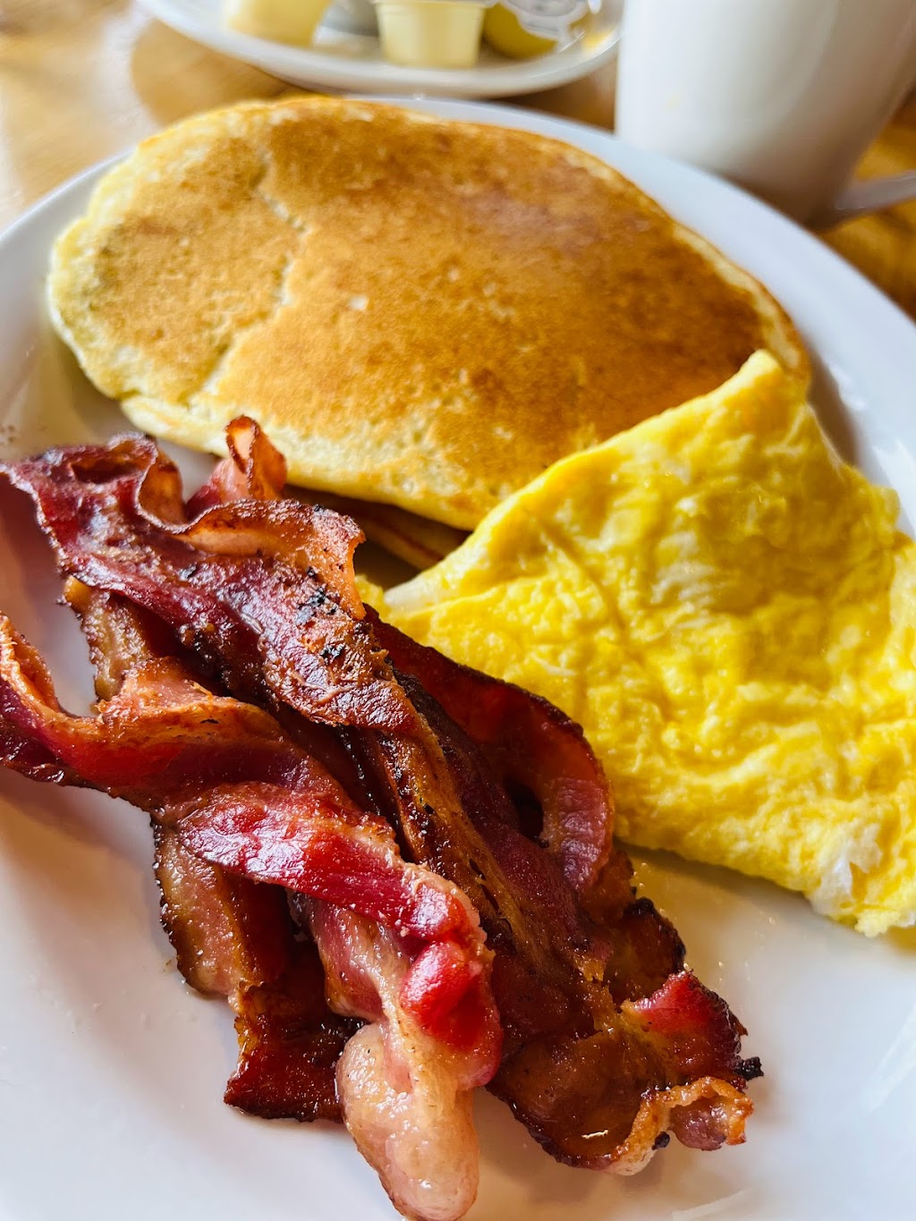 Sunrise Cafe | 235 Goderich St, Port Elgin, ON N0H 2C1, Canada | Phone: (519) 832-2021