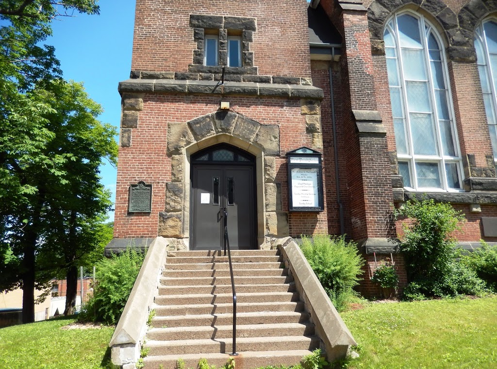 First Presbyterian Church | 208 MacLean St, New Glasgow, NS B2H 4M9, Canada | Phone: (902) 752-5691
