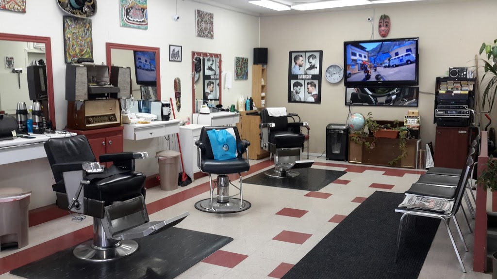 Salon Goulet | 9432 Boulevard Henri-Bourassa, Québec, QC G1G 4E6, Canada | Phone: (418) 626-5483