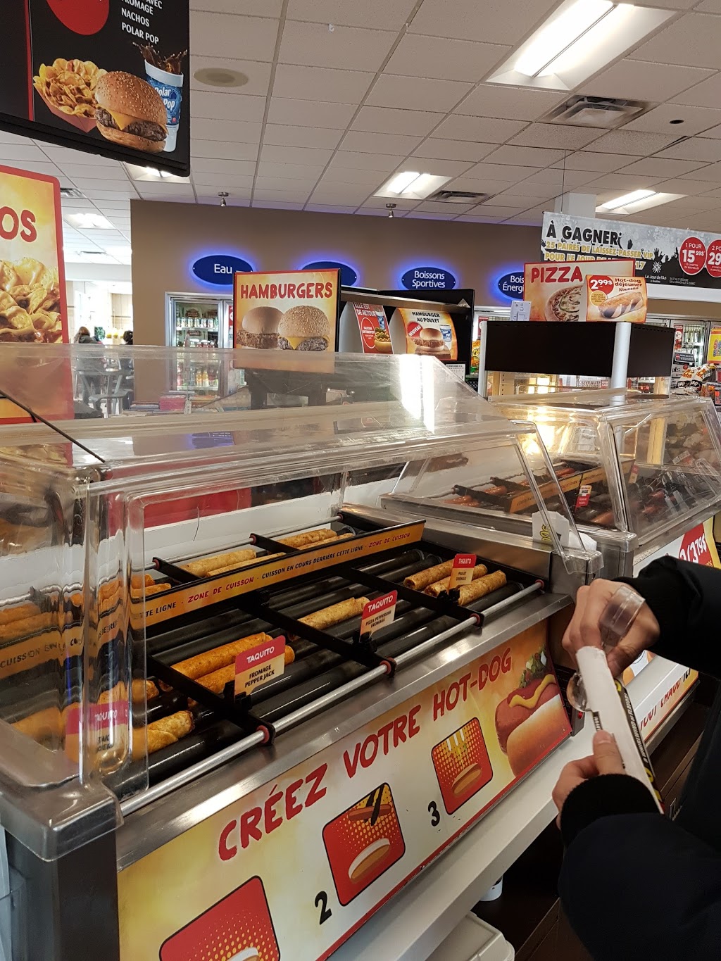 Esso | 25 Rue des Pins, Deschambault, QC G0A 1S0, Canada | Phone: (418) 286-4164