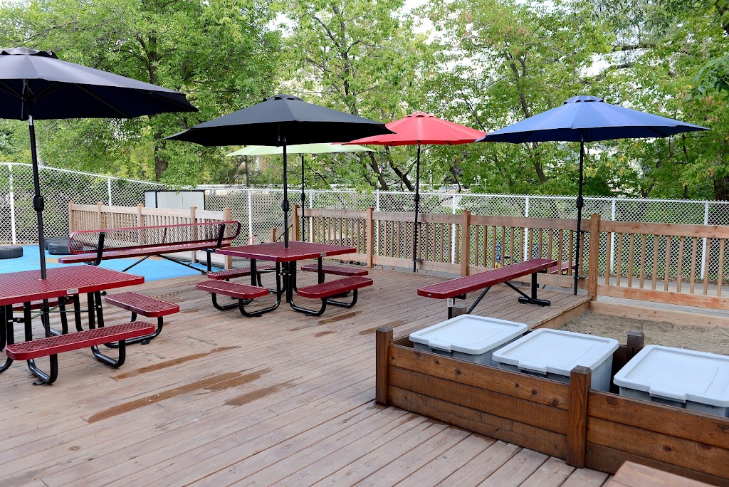 Garderie La Bottine Enchantee | 1185 Rue St Paul, LAncienne-Lorette, QC G2E 1Y8, Canada | Phone: (418) 872-3663