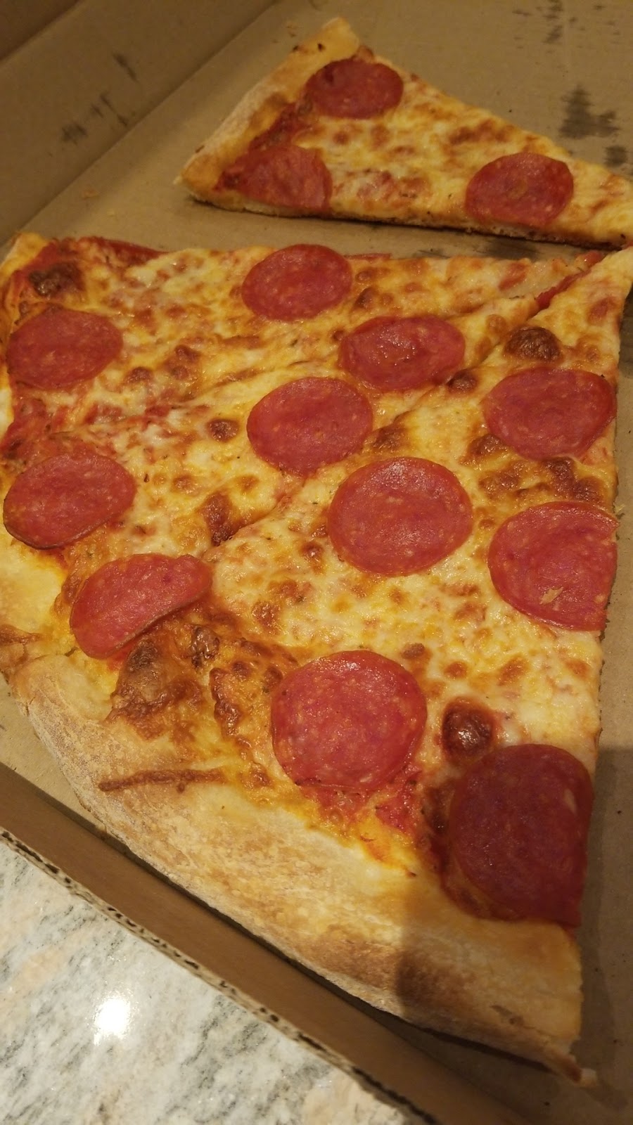 Good Fellas Pizza | 88 Sydenham St, Flesherton, ON N0C 1E0, Canada | Phone: (519) 924-0241