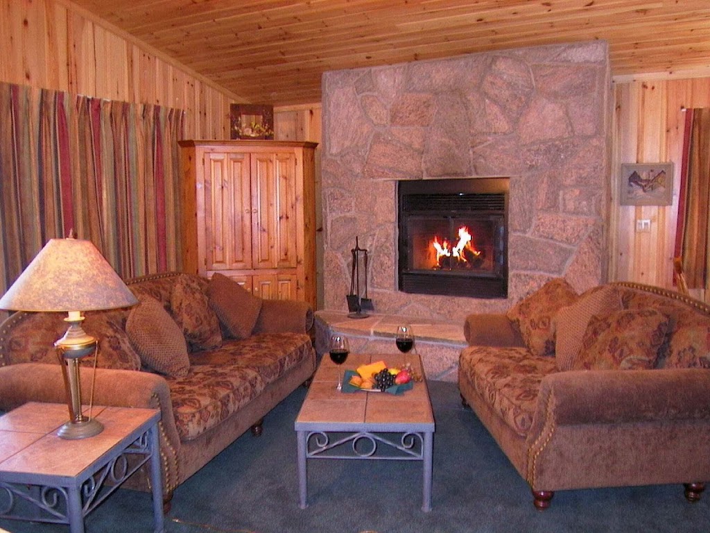 Blue Spruce Resort | 4308 ON-60, Dwight, ON P0A 1H0, Canada | Phone: (705) 635-2330