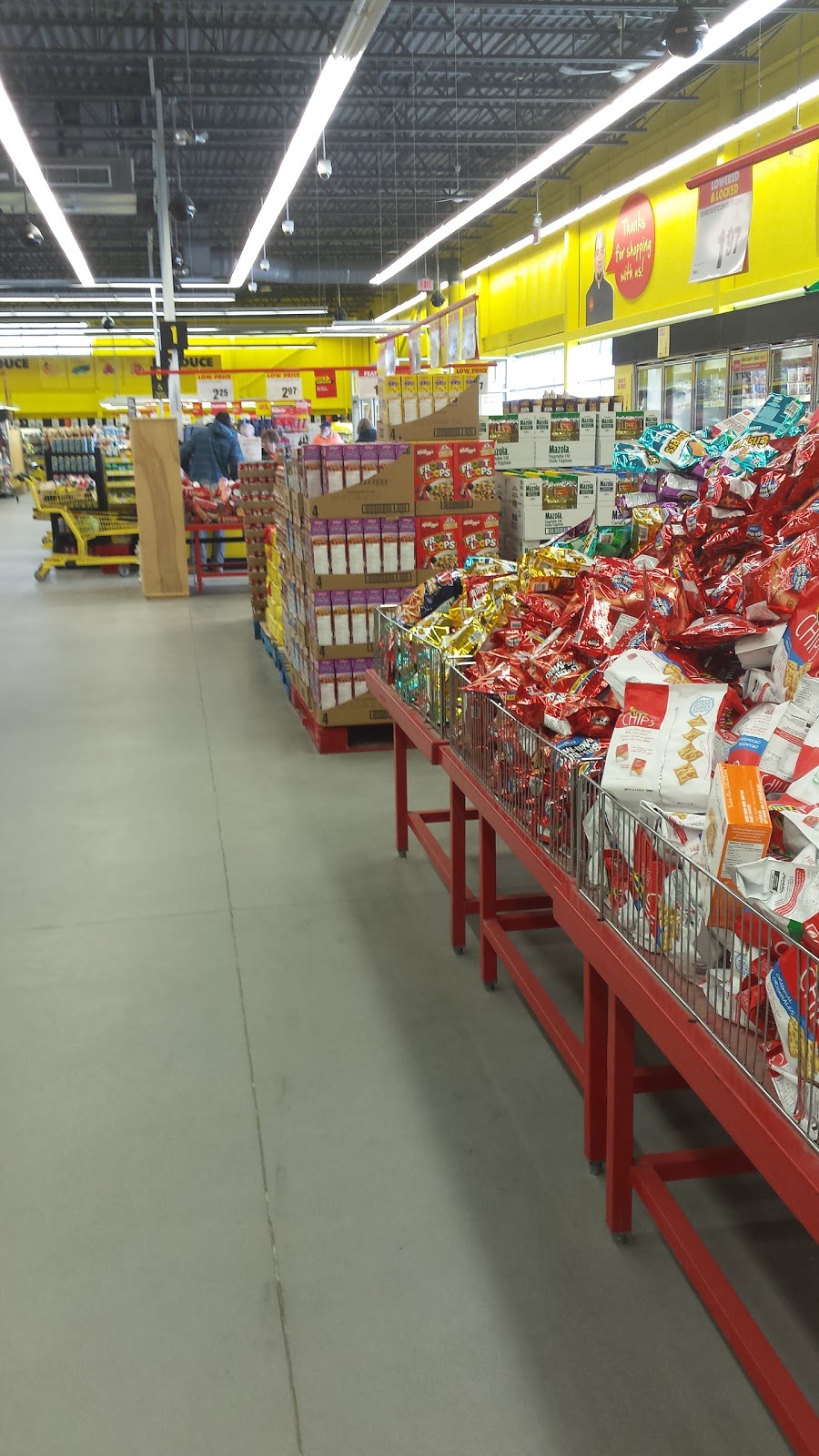 Johns No Frills | 101 2nd Line, Shelburne, ON L9V 3J4, Canada | Phone: (866) 987-6453
