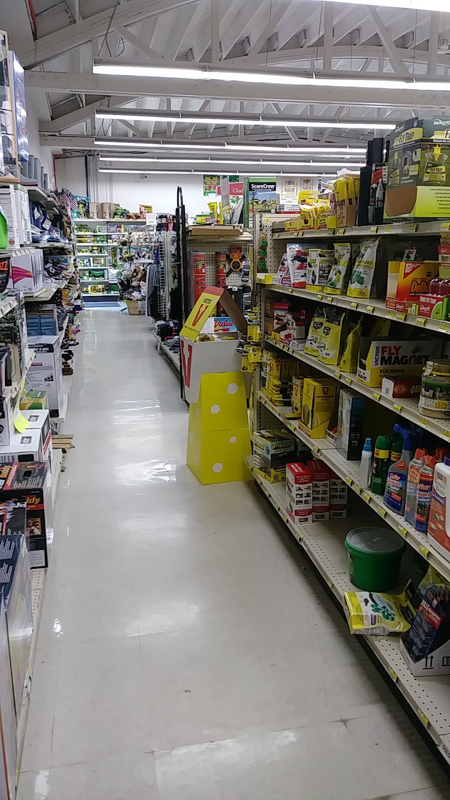 WFC Country Store | 1720 Labounty Dr, Ferndale, WA 98248, USA | Phone: (360) 380-0578