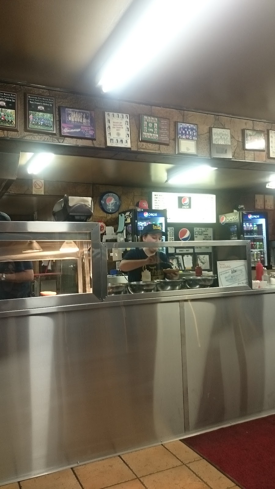 San Franos Carry Out Ltd | 95 Charing Cross St, Brantford, ON N3R 4E7, Canada | Phone: (519) 759-3270