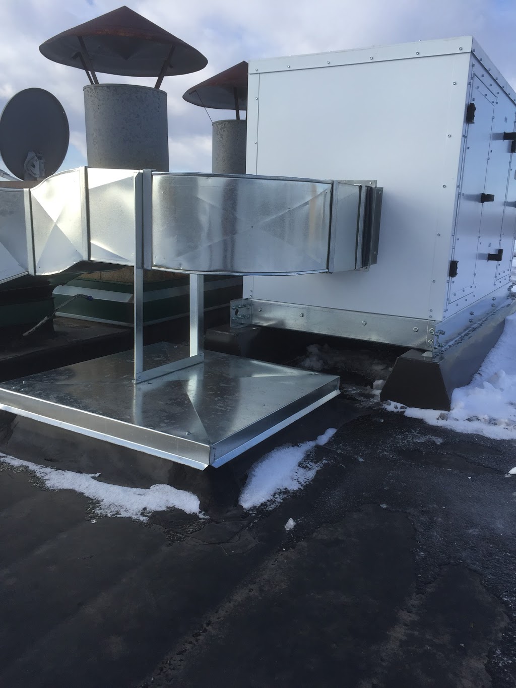dbs | 1221 Matheson Blvd E, Mississauga, ON L4W 1B6, Canada | Phone: (416) 255-7370