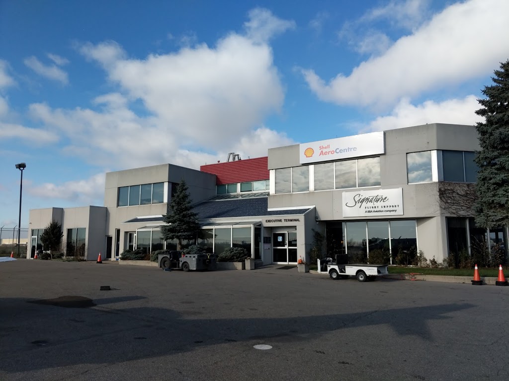 Signature Flight Support YYZ - Toronto Pearson Intl Airport | 2450 Derry Rd E, Mississauga, ON L5S 1B2, Canada | Phone: (905) 677-5777