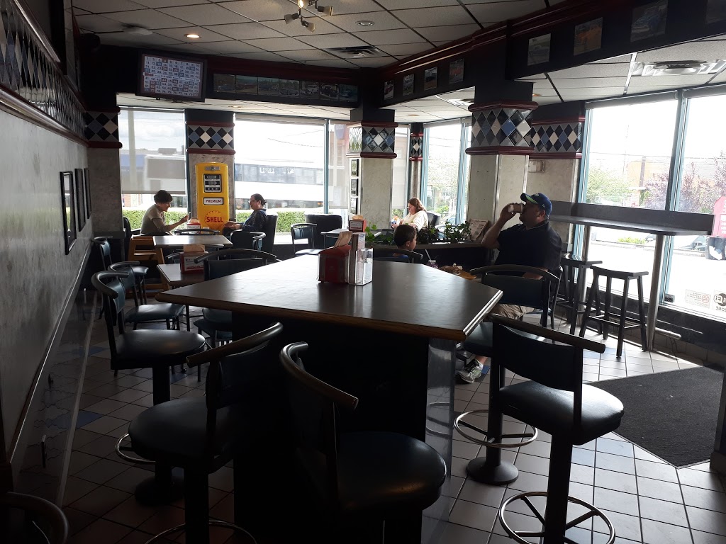 Spelts Coffee Shop | 7856 E Saanich Rd, Saanichton, BC V8M 2B3, Canada | Phone: (250) 652-7609