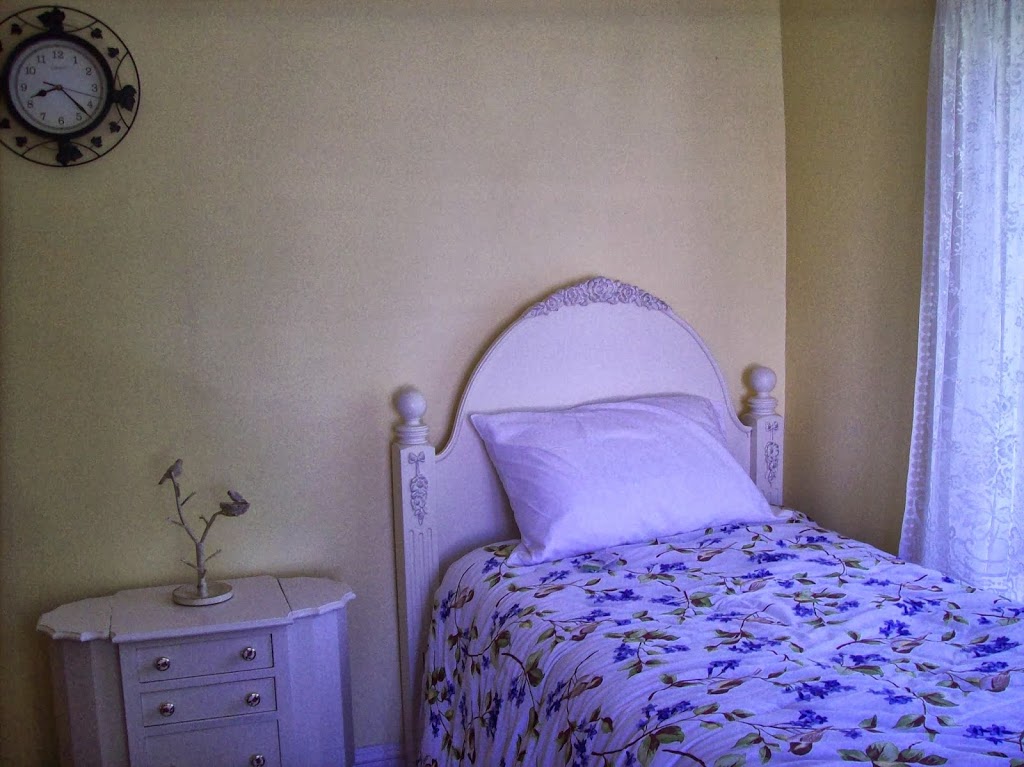 The Fischer House Vacation Rental | 2 Hillcrest, Niagara Falls, NY 14303, USA | Phone: (716) 438-6645