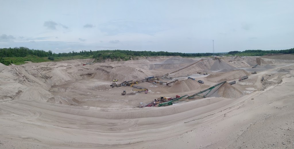 Walker Aggregates - Edgar Pit | 1540 7 Line N, Oro, ON L0L 2X0, Canada | Phone: (705) 445-2300