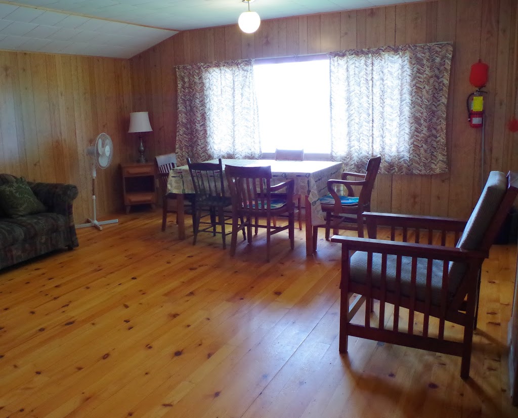 Wantasa Resort | 472 Carveths Marina Rd, Lakefield, ON K0L 2H0, Canada | Phone: (705) 652-3577