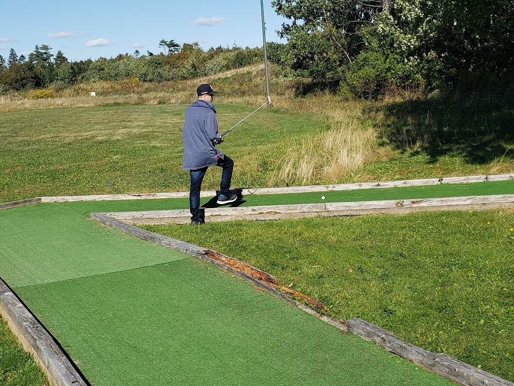 Lake Loon Golf Centre | 400 Golf View Dr, Dartmouth, NS B2W 6E6, Canada | Phone: (902) 434-6600