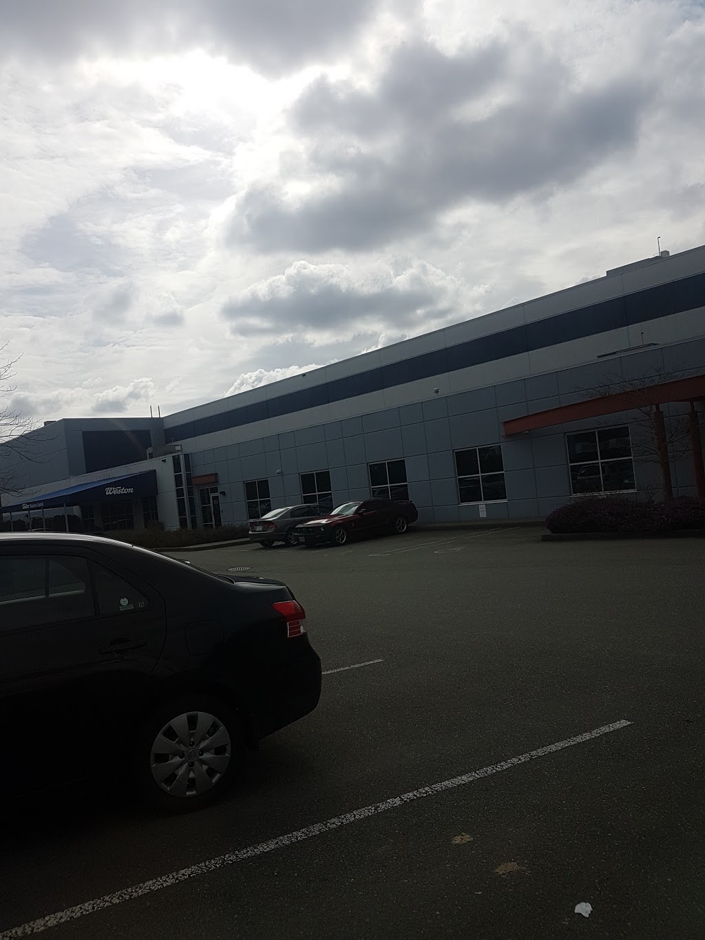 Weston Bakeries Ltd | 5345 275 St, Langley City, BC V4W 3X8, Canada | Phone: (604) 857-6200