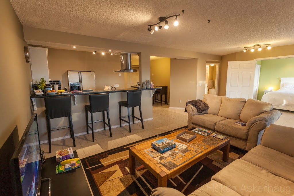 La Casita Bella Vista | 305 Gleneagles View, Cochrane, AB T4C 1P4, Canada | Phone: (403) 708-9643